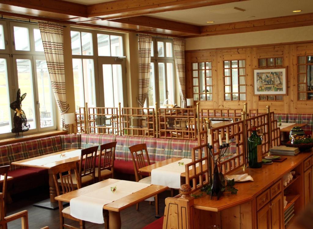 Landgasthof Gut Deutenhof Bad Abbach Exterior photo